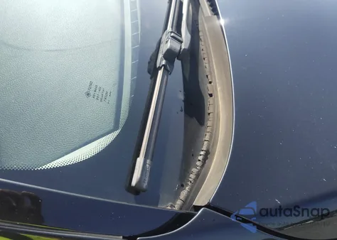 2011 BMW 528 I z USA, uszkodzony, nr VIN WBAFR1C54BC738346